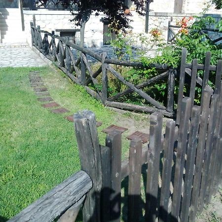 Petrino Villa Вурвуру Екстериор снимка